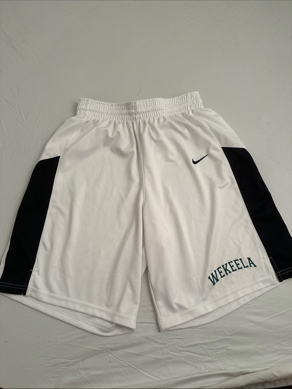 Nike Fastbreak baseline basketball shorts white black custom Wekeela logo S